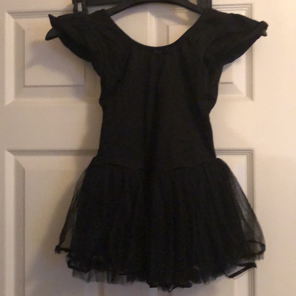 Little girls butterfly sleeve ballet skirt / dress